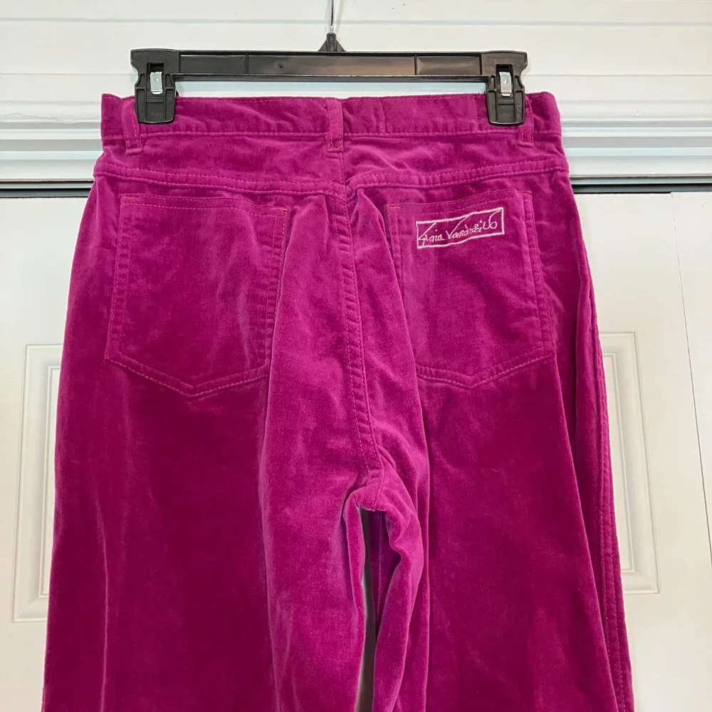 Gloria Vanderbilt Vintage Magenta Velvet Pants Size 12 - Picture 6 of 7